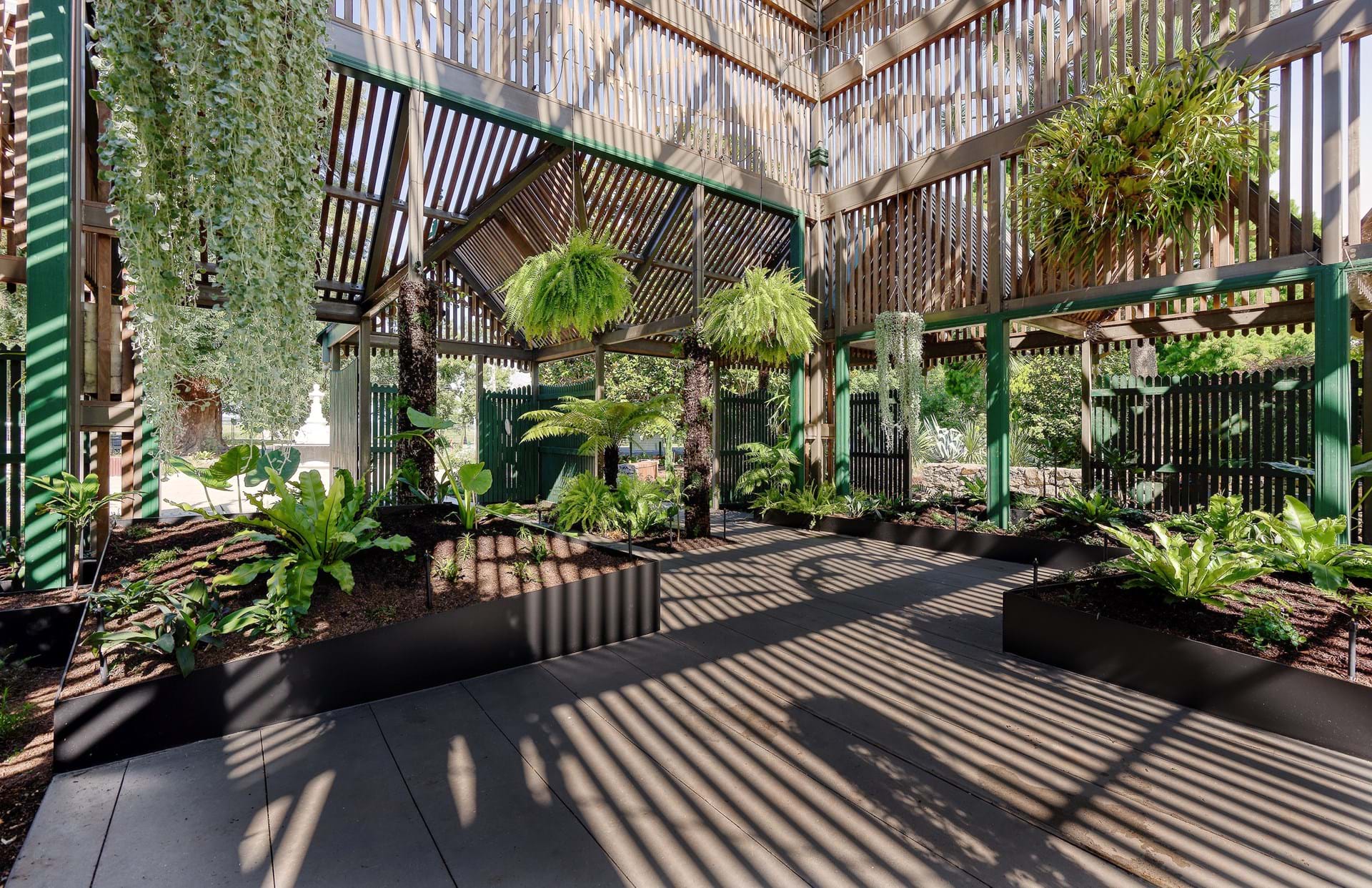 Cultivating Beautiful and Eco-Conscious Landscapes.